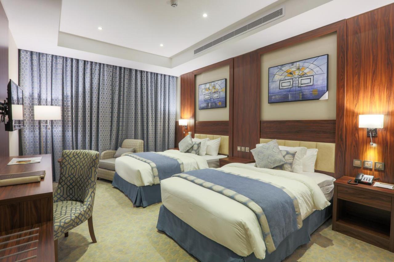 Seasons Park- Mawasim Al Hay At Hotel Jeddah Exterior photo